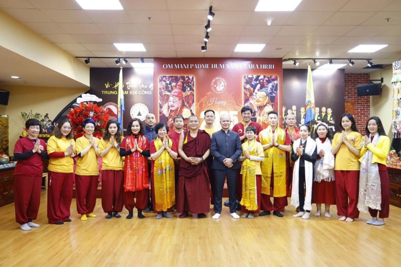 Những khoảnh khắc thiêng liêng trong lễ chào đón Tết Tây Tạng cùng Khí Công Thần Lực Giao Long